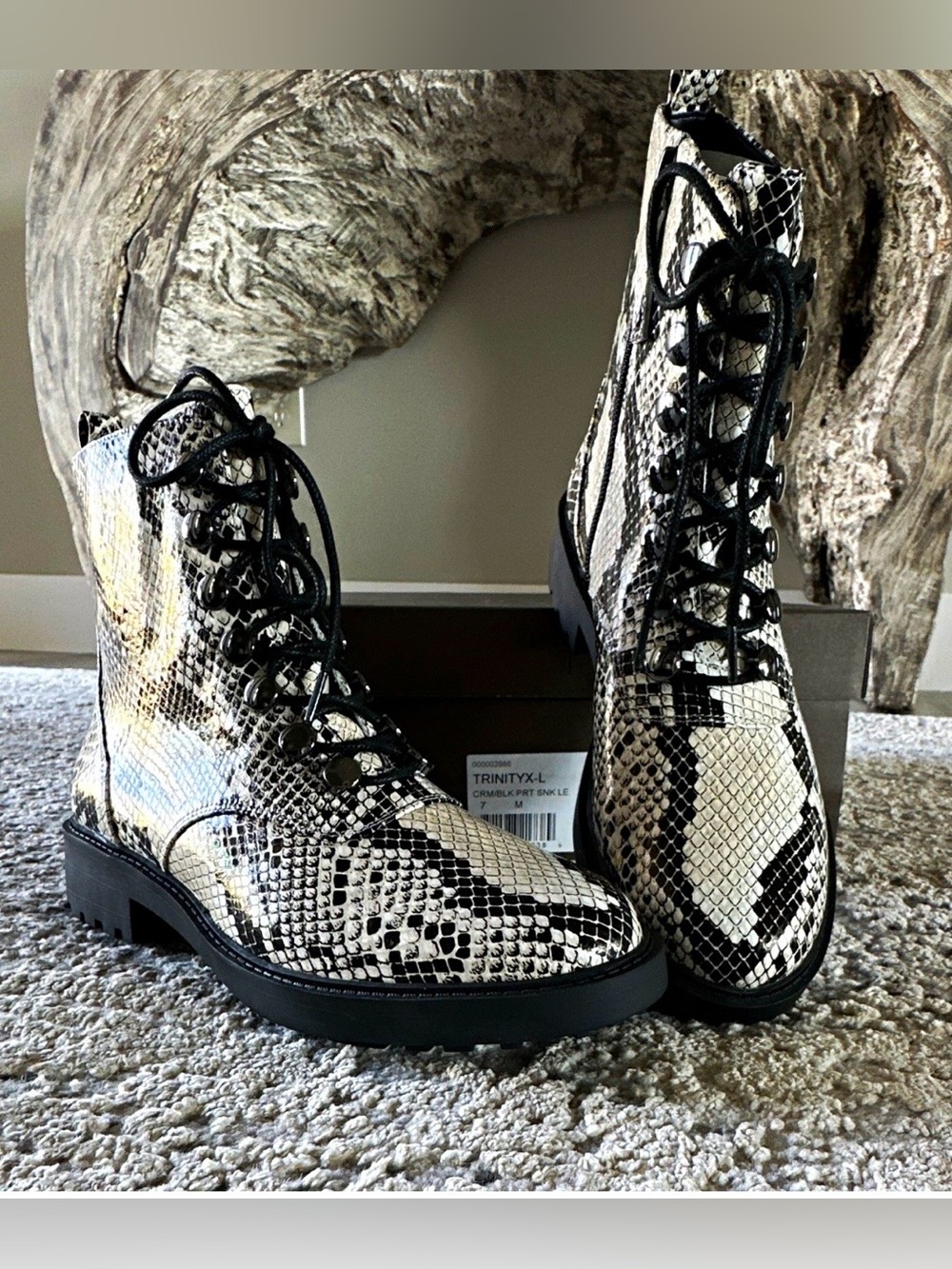 Linea Paolo Trinity Cream Black Snake Print Leather Combat Boots  Size 7 NEW NIB